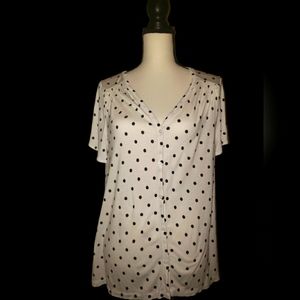 Old Navy polka dot Blouse in White Size L